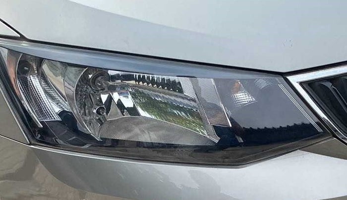 2018 Skoda Rapid AMBITION 1.5 TDI, Diesel, Manual, 41,289 km, Right headlight - Cornering lights not working