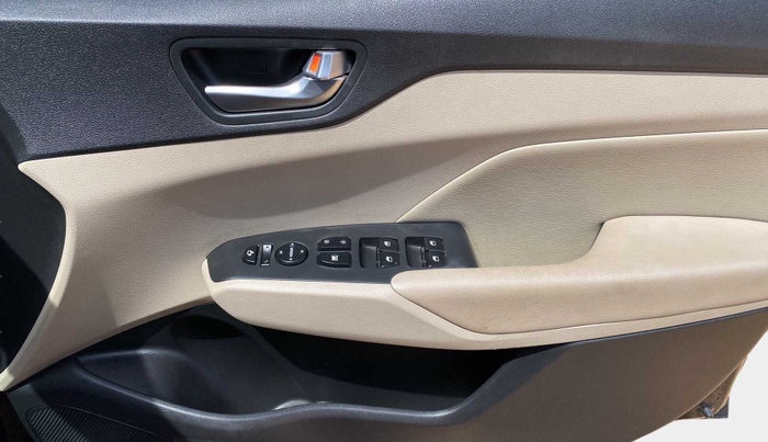 2021 Hyundai Verna SX (O) 1.5 VTVT IVT, Petrol, Automatic, 26,940 km, Driver Side Door Panels Control