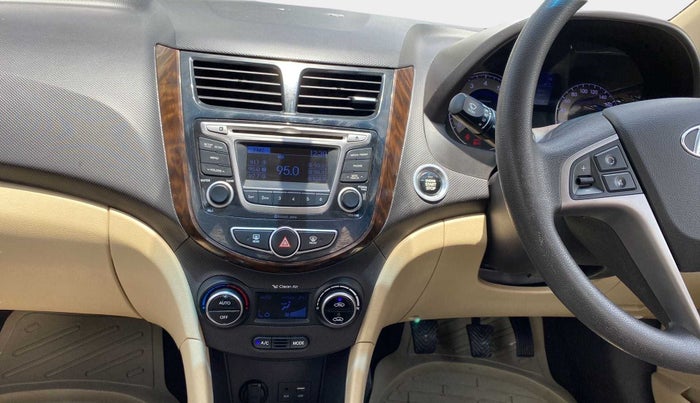 2015 Hyundai Verna FLUIDIC 4S 1.6 VTVT S(O), Petrol, Manual, 25,727 km, Air Conditioner