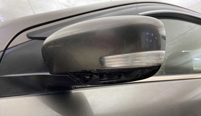 2019 Maruti Ciaz ALPHA 1.5 SHVS PETROL, Petrol, Manual, 41,735 km, Left rear-view mirror - Minor scratches