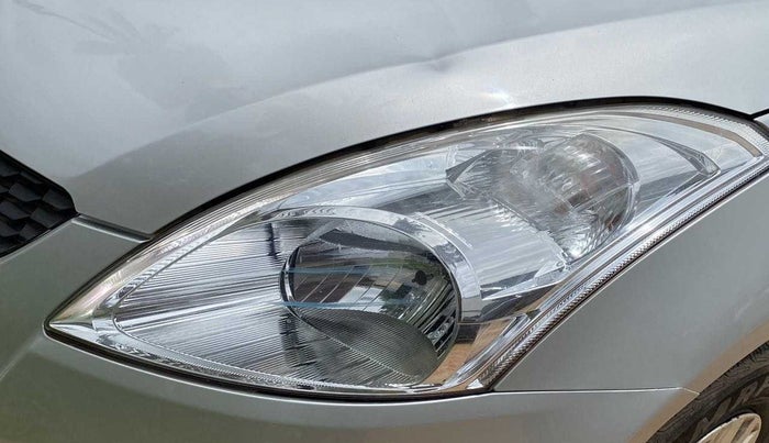 2014 Maruti Swift VXI, Petrol, Manual, 95,421 km, Left headlight - Minor scratches