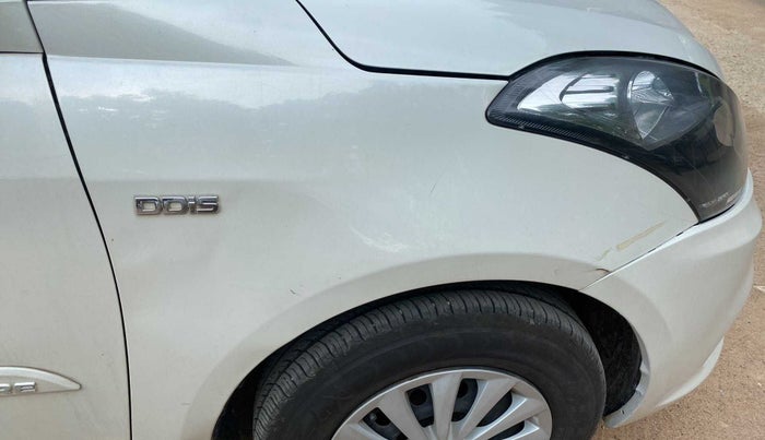 2015 Maruti Swift Dzire VDI ABS, Diesel, Manual, 1,22,180 km, Right fender - Slight discoloration