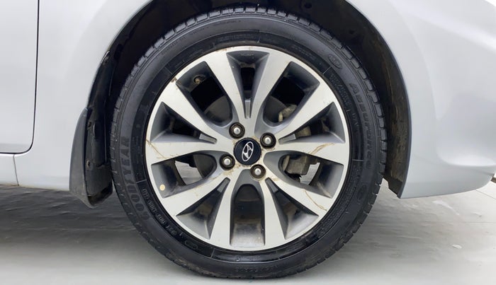 2013 Hyundai Verna FLUIDIC 1.6 SX CRDI, Diesel, Manual, 81,916 km, Right Front Wheel