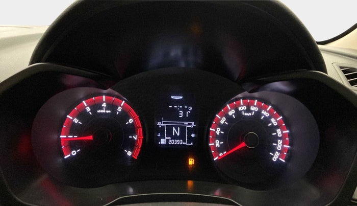 2023 Mahindra XUV300 W6 1.2 PETROL, Petrol, Manual, 20,393 km, Odometer Image