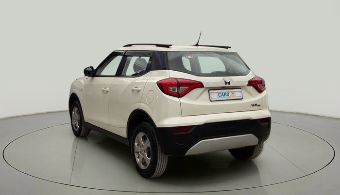 2023 Mahindra XUV300 W6 1.2 PETROL, Petrol, Manual, 20,393 km, Left Back Diagonal