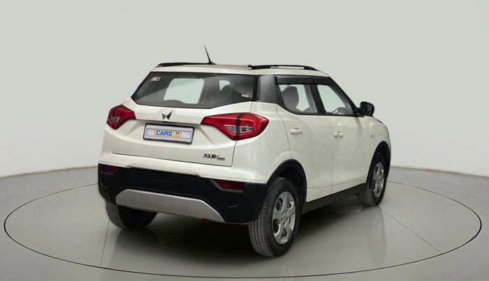 2023 Mahindra XUV300 W6 1.2 PETROL, Petrol, Manual, 20,393 km, Right Back Diagonal