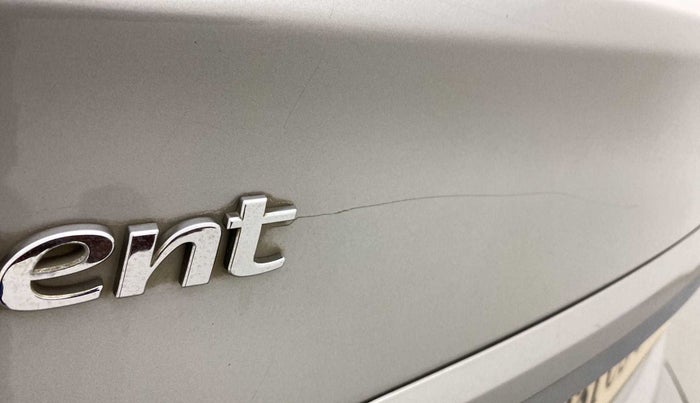 2014 Hyundai Xcent SX 1.2 (O), Petrol, Manual, 62,570 km, Dicky (Boot door) - Minor scratches