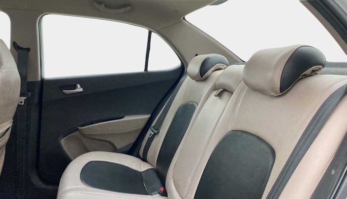 2014 Hyundai Xcent SX 1.2 (O), Petrol, Manual, 62,570 km, Right Side Rear Door Cabin