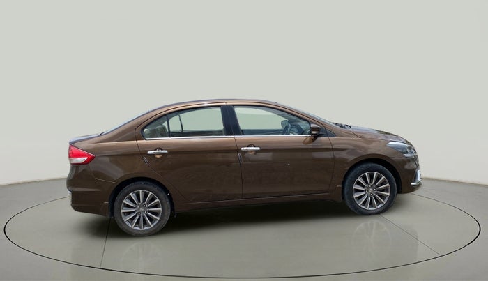 2018 Maruti Ciaz ALPHA  AT 1.5 SHVS PETROL, Petrol, Automatic, 84,684 km, Right Side