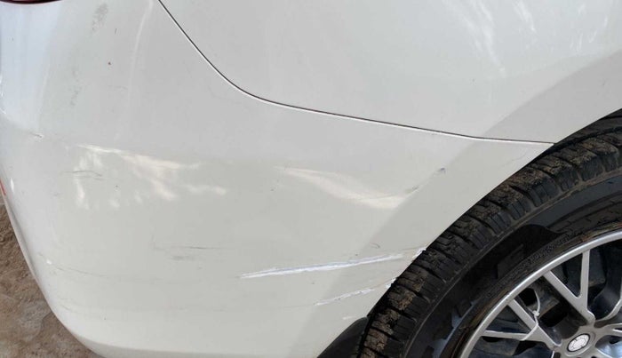 2017 Maruti Dzire VDI, Diesel, Manual, 73,006 km, Rear bumper - Minor scratches