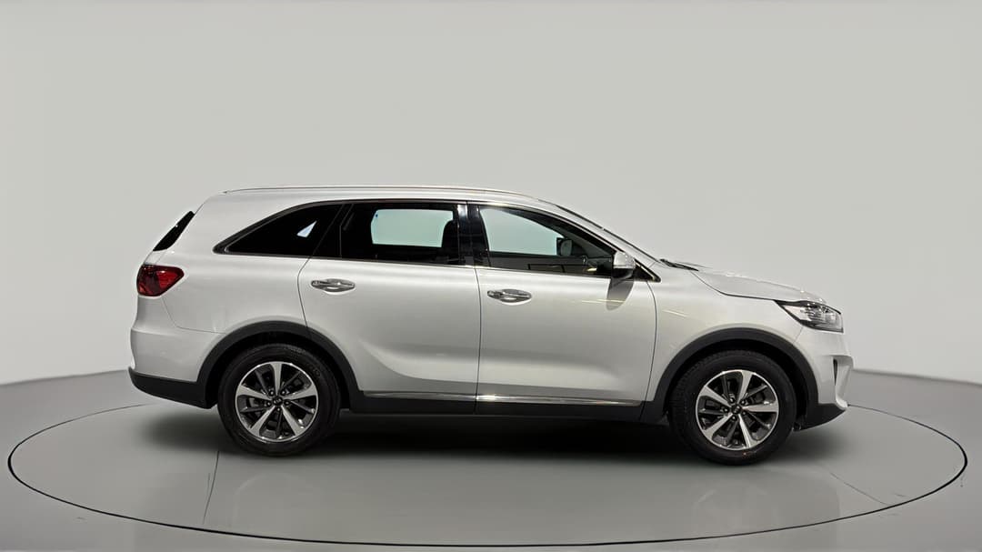 2019 Kia Sorento Sli (4x2), Automatic, 162978 km, Right Side View