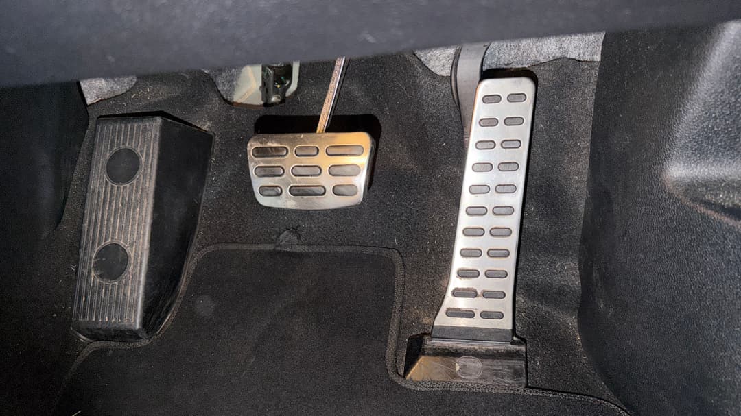 2019 Kia Sorento Sli (4x2), Automatic, 162978 km, Pedals and Footmat