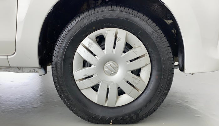 2017 Maruti Alto 800 VXI, Petrol, Manual, 31,666 km, Right Front Wheel