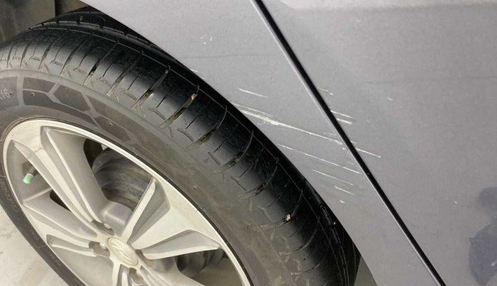 2018 Hyundai Verna 1.6 VTVT SX O, Petrol, Manual, 58,549 km, Right quarter panel - Minor scratches