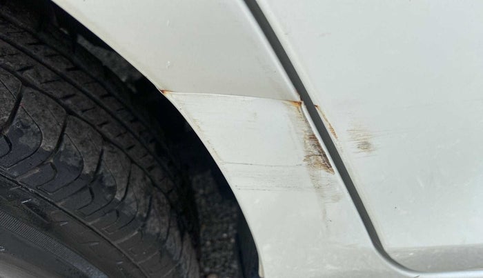 2016 Maruti Swift LXI, Petrol, Manual, 24,750 km, Right quarter panel - Minor scratches