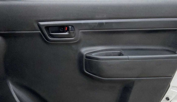 2021 Maruti S PRESSO VXI PLUS AMT, Petrol, Automatic, 27,180 km, Driver Side Door Panels Control