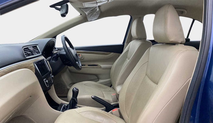 2019 Maruti Ciaz ALPHA 1.5 SHVS PETROL, Petrol, Manual, 48,135 km, Right Side Front Door Cabin