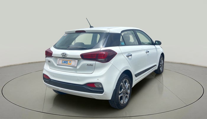 2018 Hyundai Elite i20 ASTA 1.2 (O), Petrol, Manual, 47,127 km, Right Back Diagonal