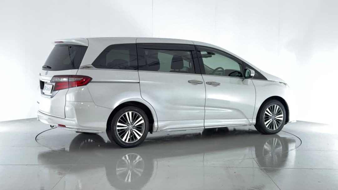 2018 Honda Odyssey Vti-l, Automatic, 106390 km, Right Back Diagonal (45- Degree) View