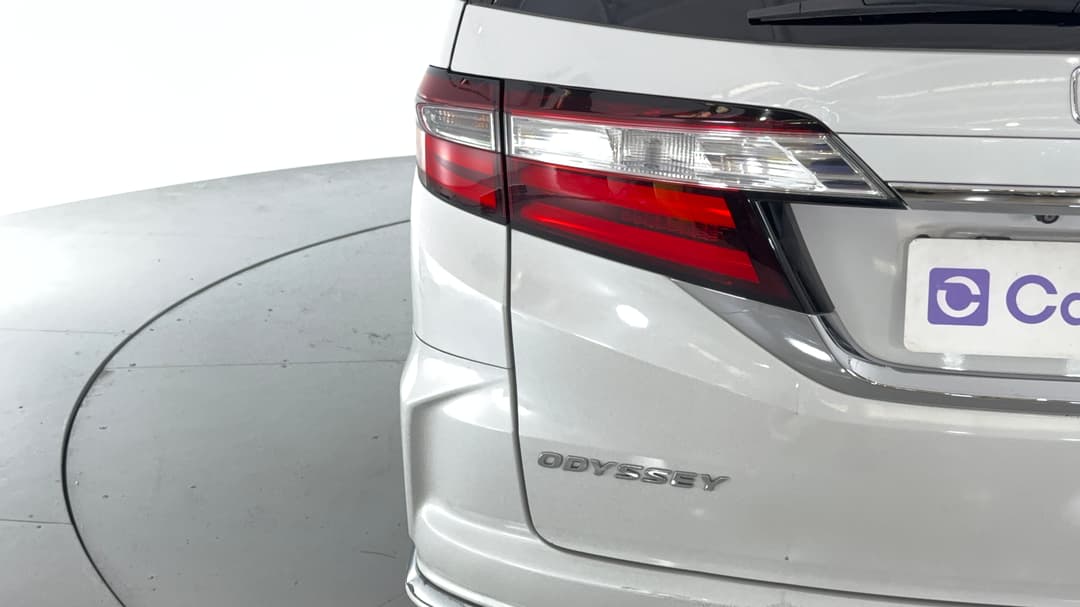 2018 Honda Odyssey Vti-l, Automatic, 106390 km, Badge (Boot Left Side)