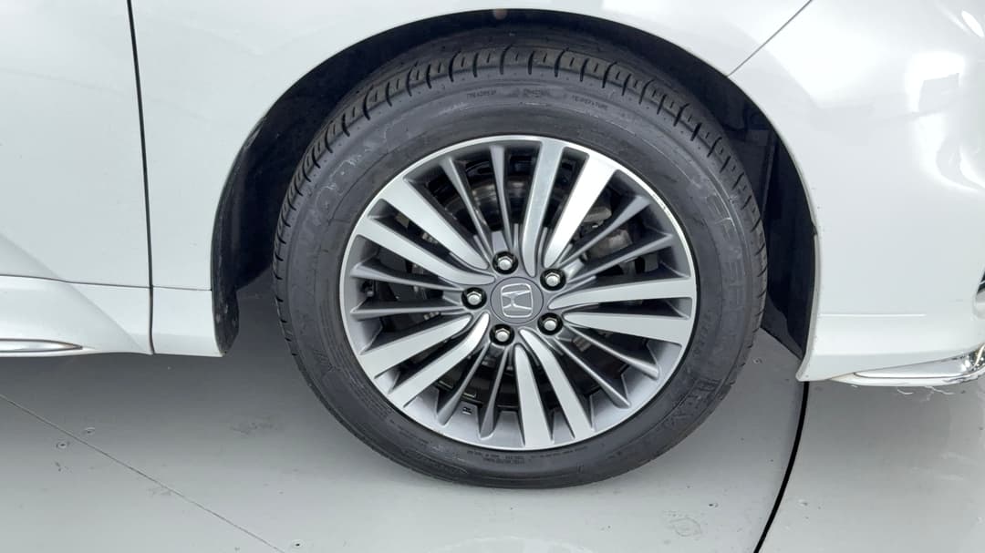 2018 Honda Odyssey Vti-l, Automatic, 106390 km, Right Front Wheel