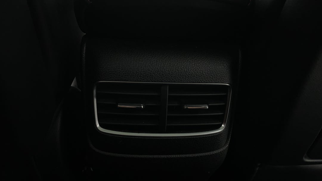 Rear A/C Vent