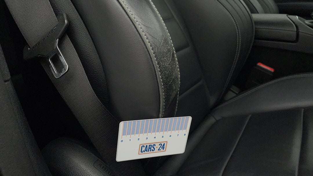 Seats Front RHS Wear