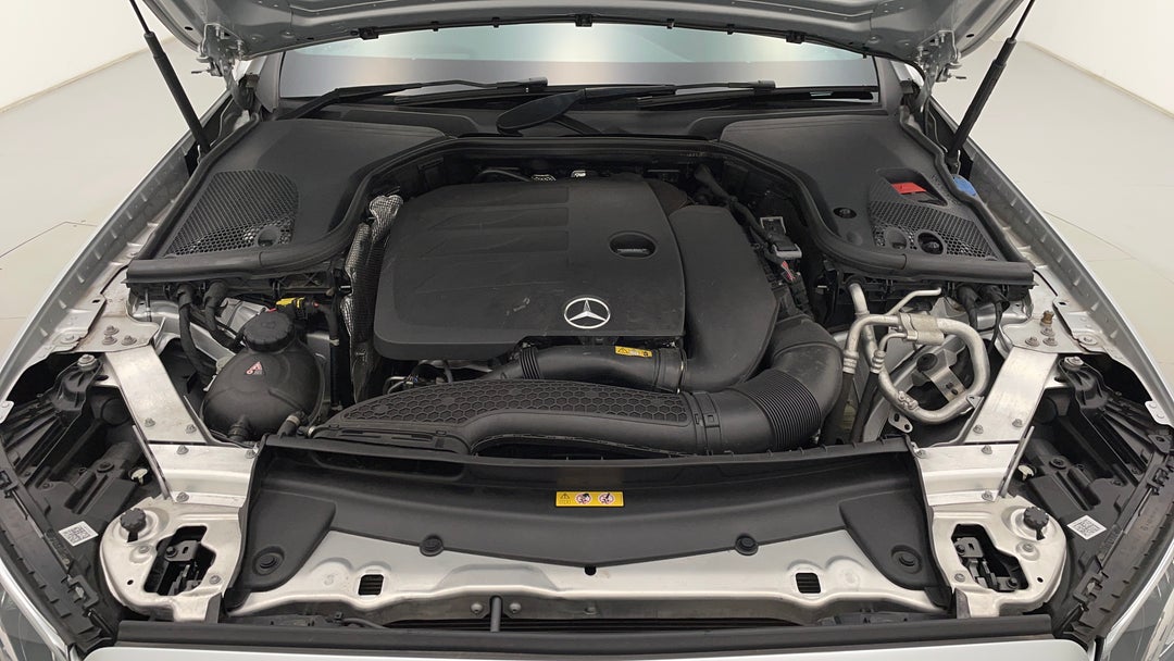 Open Bonnet (Engine)