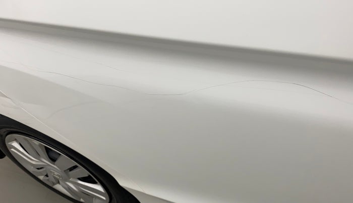 2016 Honda City 1.5L I-VTEC SV, Petrol, Manual, 80,907 km, Right rear door - Minor scratches