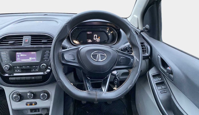 2022 Tata Tiago XM CNG, CNG, Manual, 37,670 km, Steering Wheel Close Up