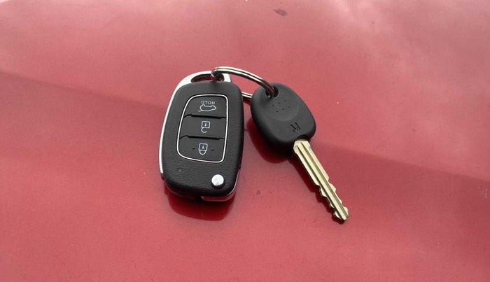 2020 Hyundai Elite i20 SPORTZ PLUS 1.2, Petrol, Manual, 48,293 km, Key Close Up