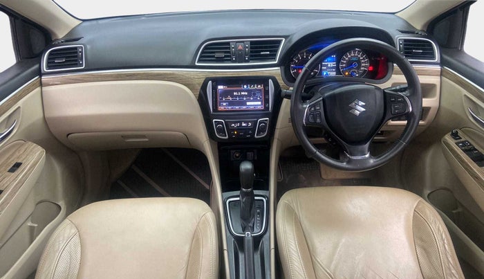 2019 Maruti Ciaz ALPHA  AT 1.5 SHVS PETROL, Petrol, Automatic, 49,968 km, Dashboard