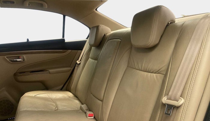 2019 Maruti Ciaz ALPHA  AT 1.5 SHVS PETROL, Petrol, Automatic, 49,968 km, Right Side Rear Door Cabin