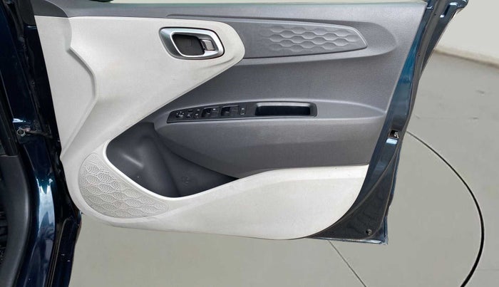 2021 Hyundai GRAND I10 NIOS ASTA 1.2 KAPPA VTVT, Petrol, Manual, 43,813 km, Driver Side Door Panels Control
