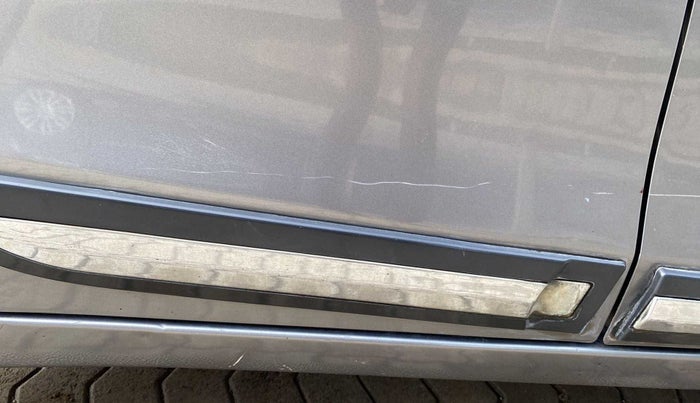 2018 Maruti Celerio VXI CNG, CNG, Manual, 92,263 km, Left running board - Slightly dented