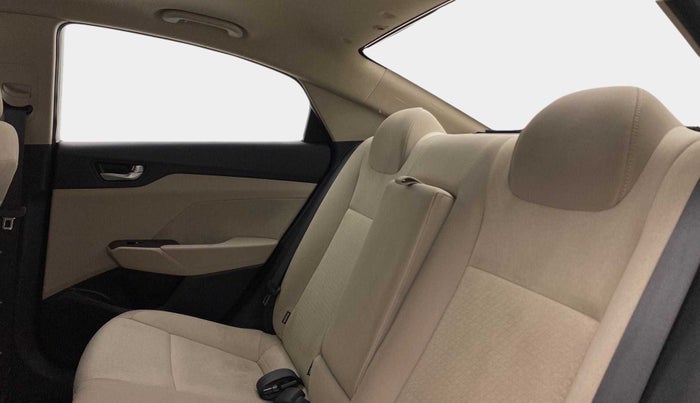 2020 Hyundai Verna SX 1.5 VTVT, Petrol, Manual, 52,382 km, Right Side Rear Door Cabin