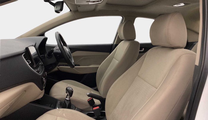 2020 Hyundai Verna SX 1.5 VTVT, Petrol, Manual, 52,382 km, Right Side Front Door Cabin