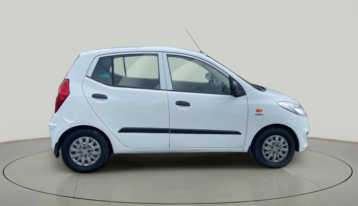 2014 Hyundai i10 MAGNA 1.1, CNG, Manual, 54,950 km, Right Side View