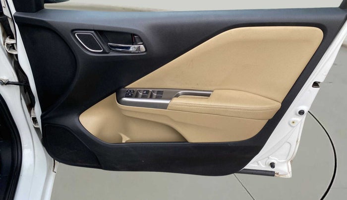2019 Honda City 1.5L I-VTEC ZX CVT, Petrol, Automatic, 45,139 km, Driver Side Door Panels Control