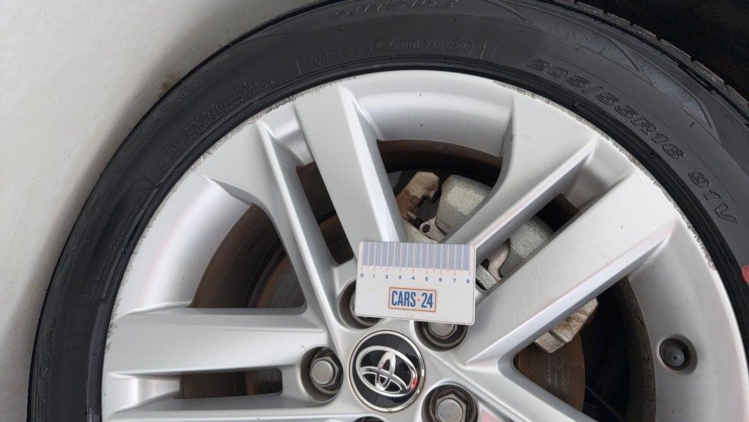 Wheels Rim Front LHS Gutter Rash