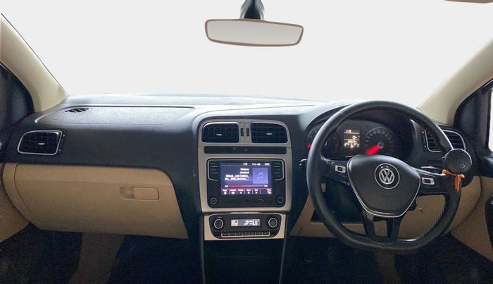 2018 Volkswagen Ameo HIGHLINE PLUS 1.0L 16 ALLOY, Petrol, Manual, 68,533 km, Dashboard