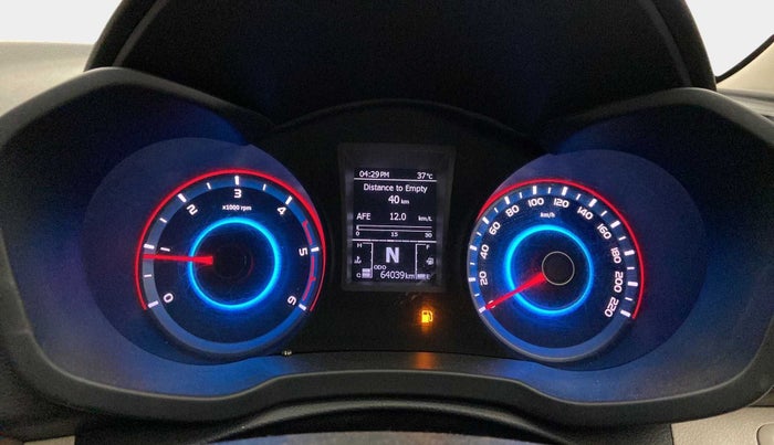 2020 Mahindra XUV300 W8 (O) 1.5 DIESEL AMT, Diesel, Automatic, 64,038 km, Odometer Image