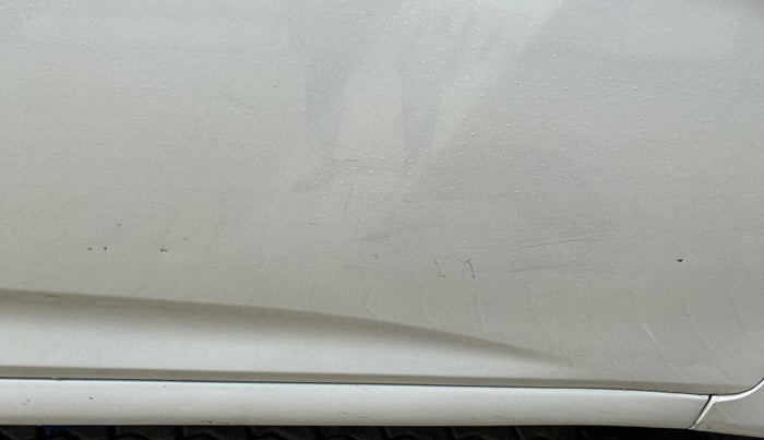 2016 Hyundai Verna 1.6 VTVT SX, Petrol, Manual, 95,034 km, Driver-side door - Minor scratches