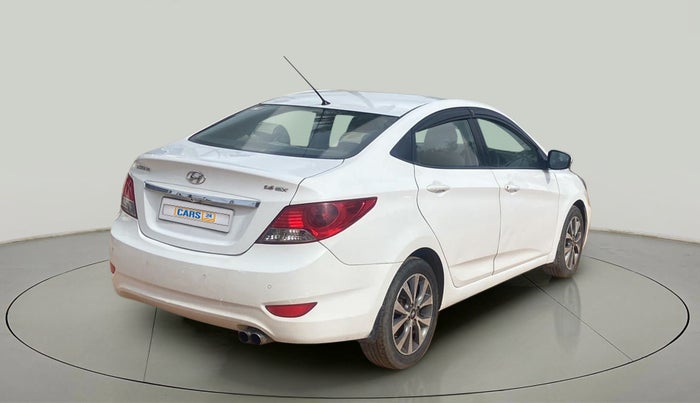 2013 Hyundai Verna FLUIDIC 1.6 CRDI SX, Diesel, Manual, 1,03,388 km, Right Back Diagonal