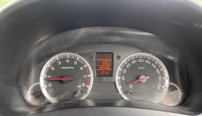 2015 Maruti Swift VXI, Petrol, Manual, 40,420 km, Odometer Image