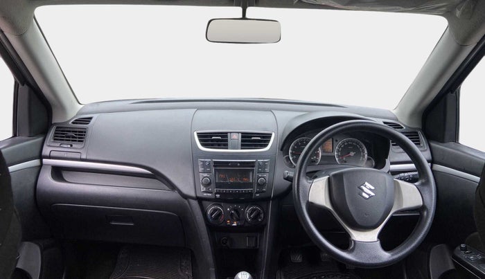 2015 Maruti Swift VXI, Petrol, Manual, 40,420 km, Dashboard