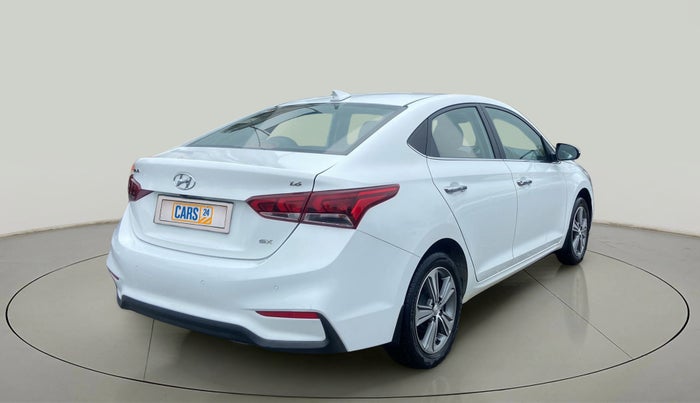 2019 Hyundai Verna 1.6 VTVT SX, Petrol, Manual, 34,036 km, Right Back Diagonal