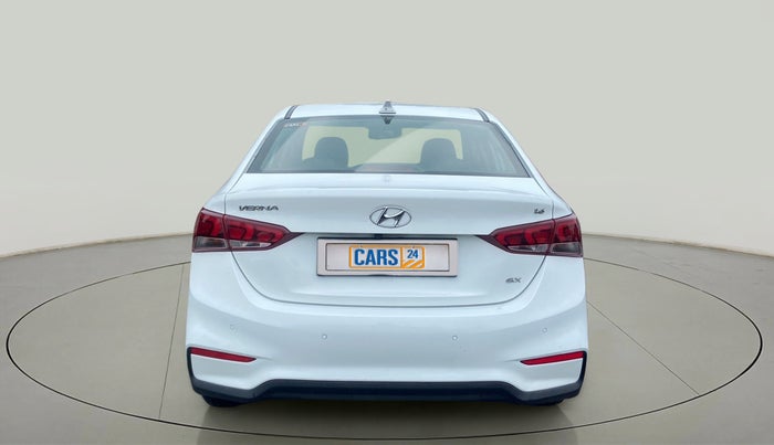 2019 Hyundai Verna 1.6 VTVT SX, Petrol, Manual, 34,036 km, Back/Rear