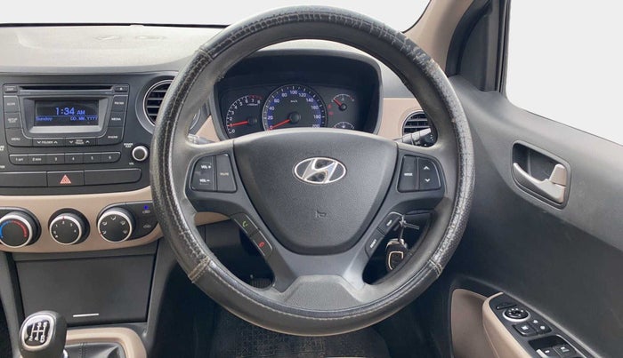 2015 Hyundai Xcent S 1.2, Petrol, Manual, 40,753 km, Steering Wheel Close Up