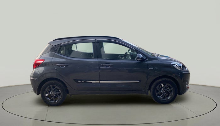 2022 Hyundai GRAND I10 NIOS SPORTZ AMT 1.2 KAPPA VTVT, Petrol, Automatic, 11,088 km, Right Side